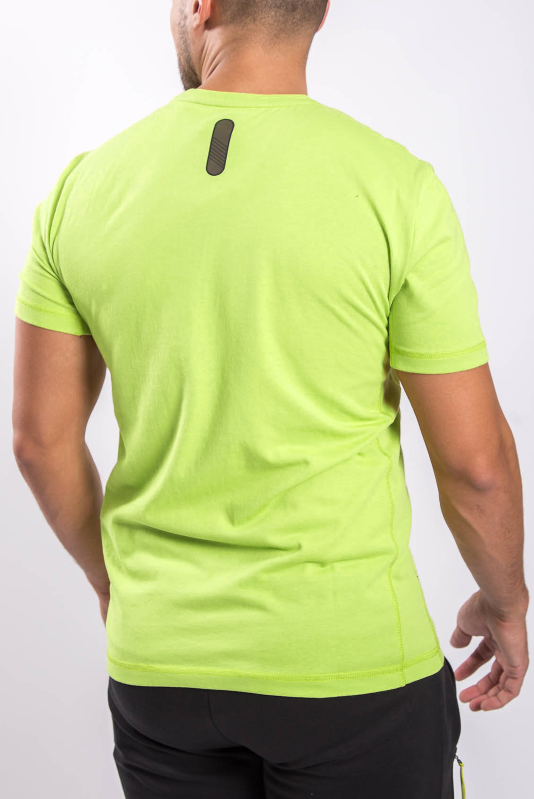 T-shirt vert pour homme à manches courtes EA7 - 6gpt26 