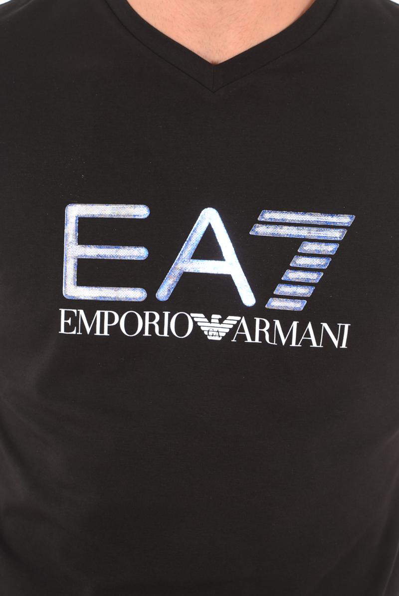 Emporio Armani Tee-shirt Noir 273911 6p206 À Col V Pour Homme