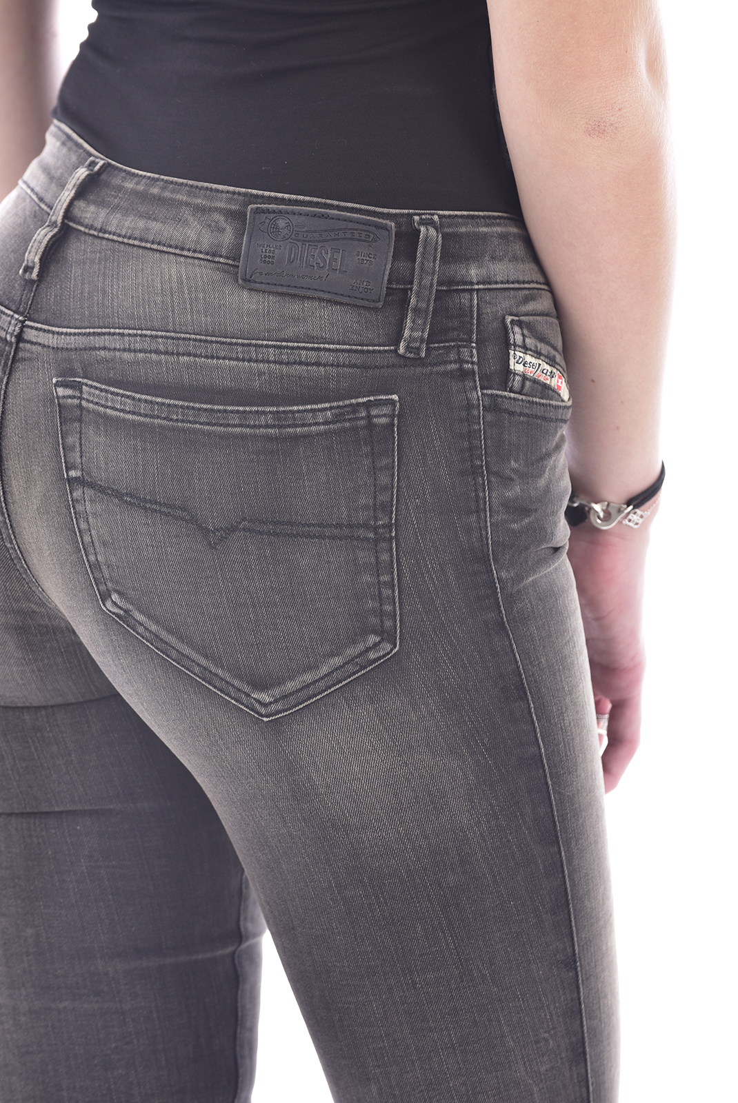 Jeans slim skinzee gris Diesel - 0817t