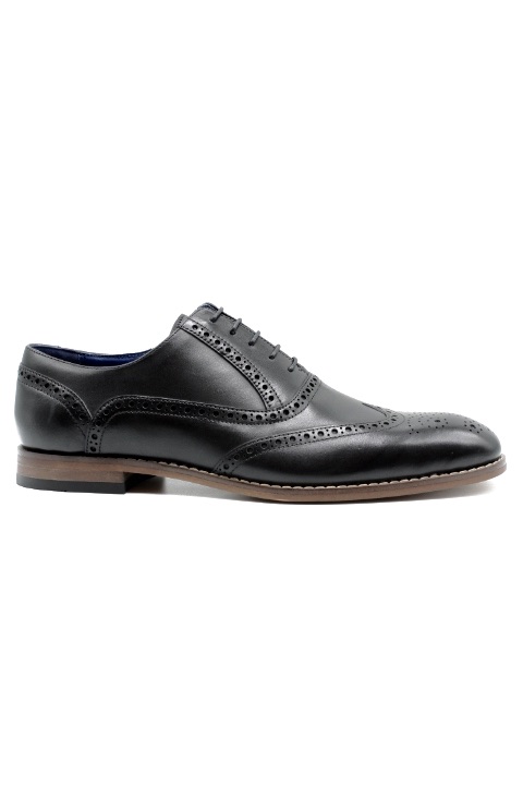 Derbies Noir À Lacets Style Richelieu En Cuir By Lolaguliana
