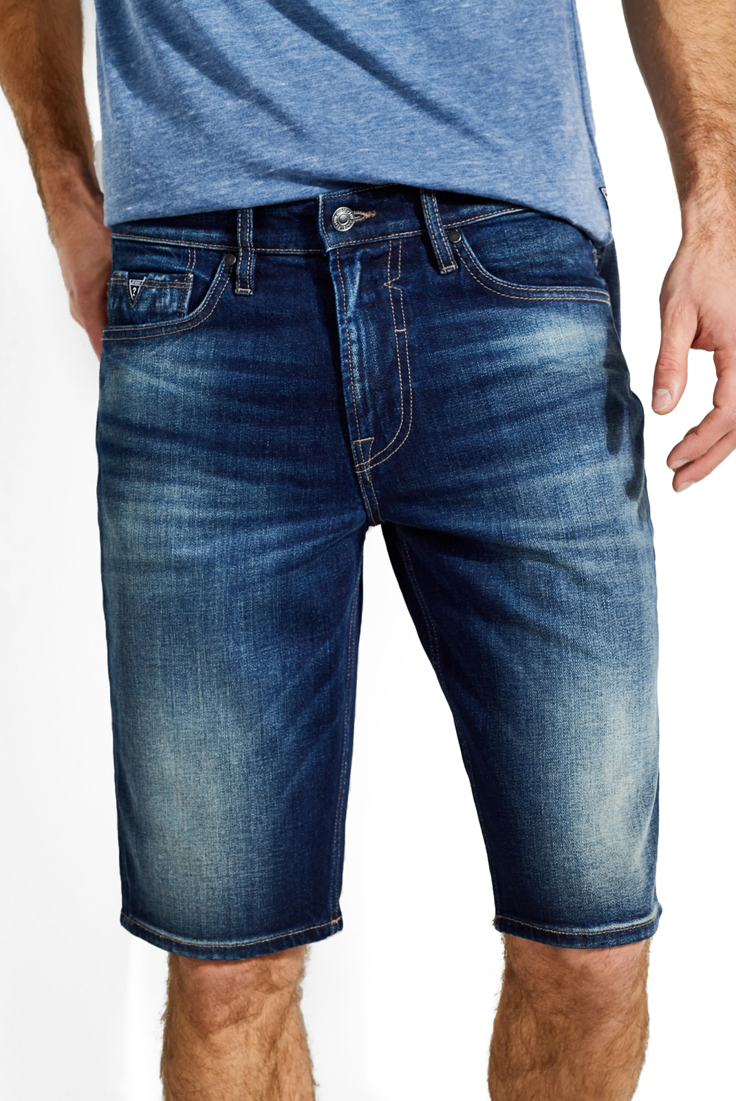 Short bleu denim taille basse pour homme Guess - M91av2